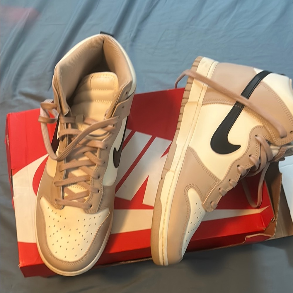 Nike High-Top Sneakers in Cream and Black